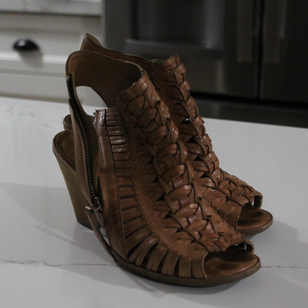 Paul Green's Miranda Cuoio Leather Booties